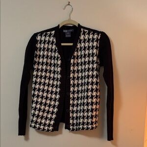 Black and White Houndstooth Women's Sweater